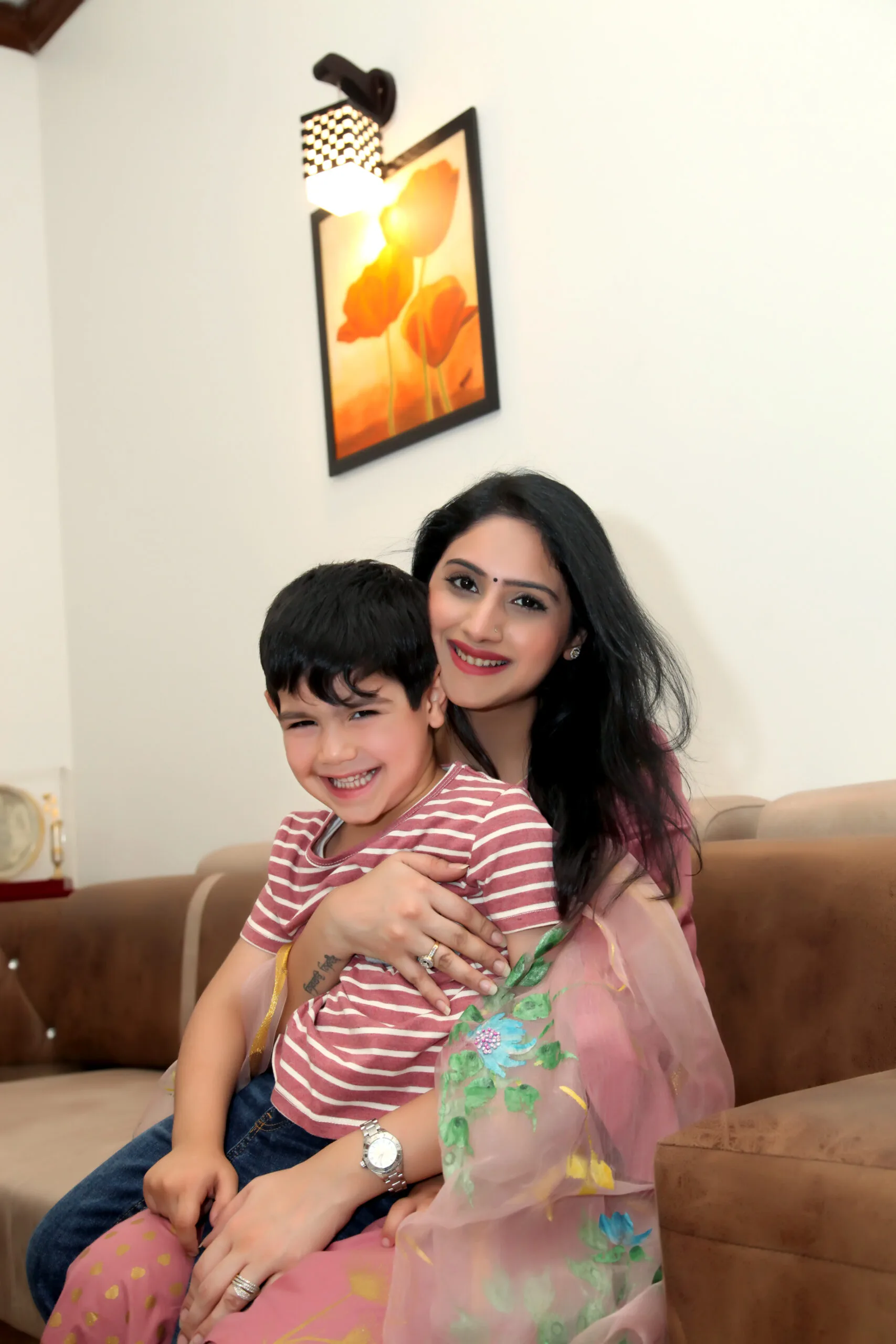 Dr. Ishinna speaking on stage